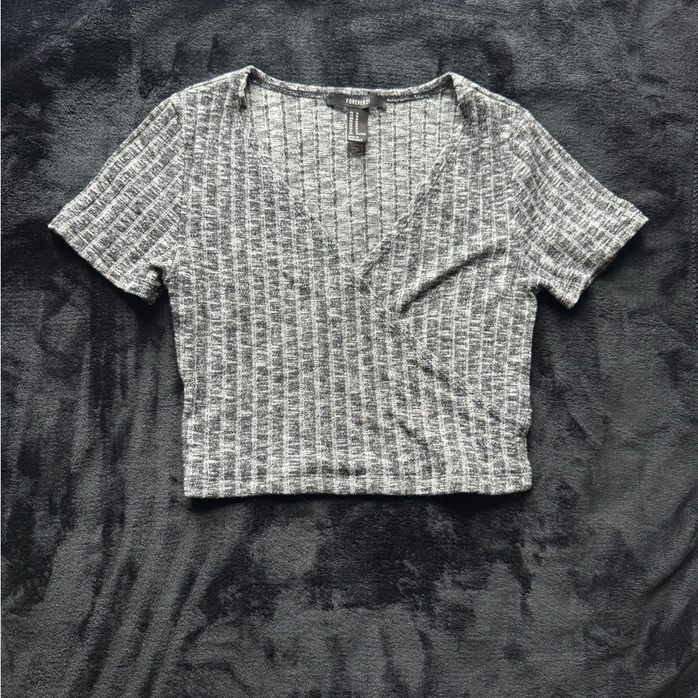 Grey top piece set